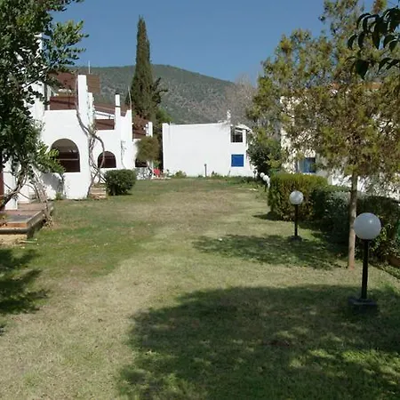 Argo Aparthotel